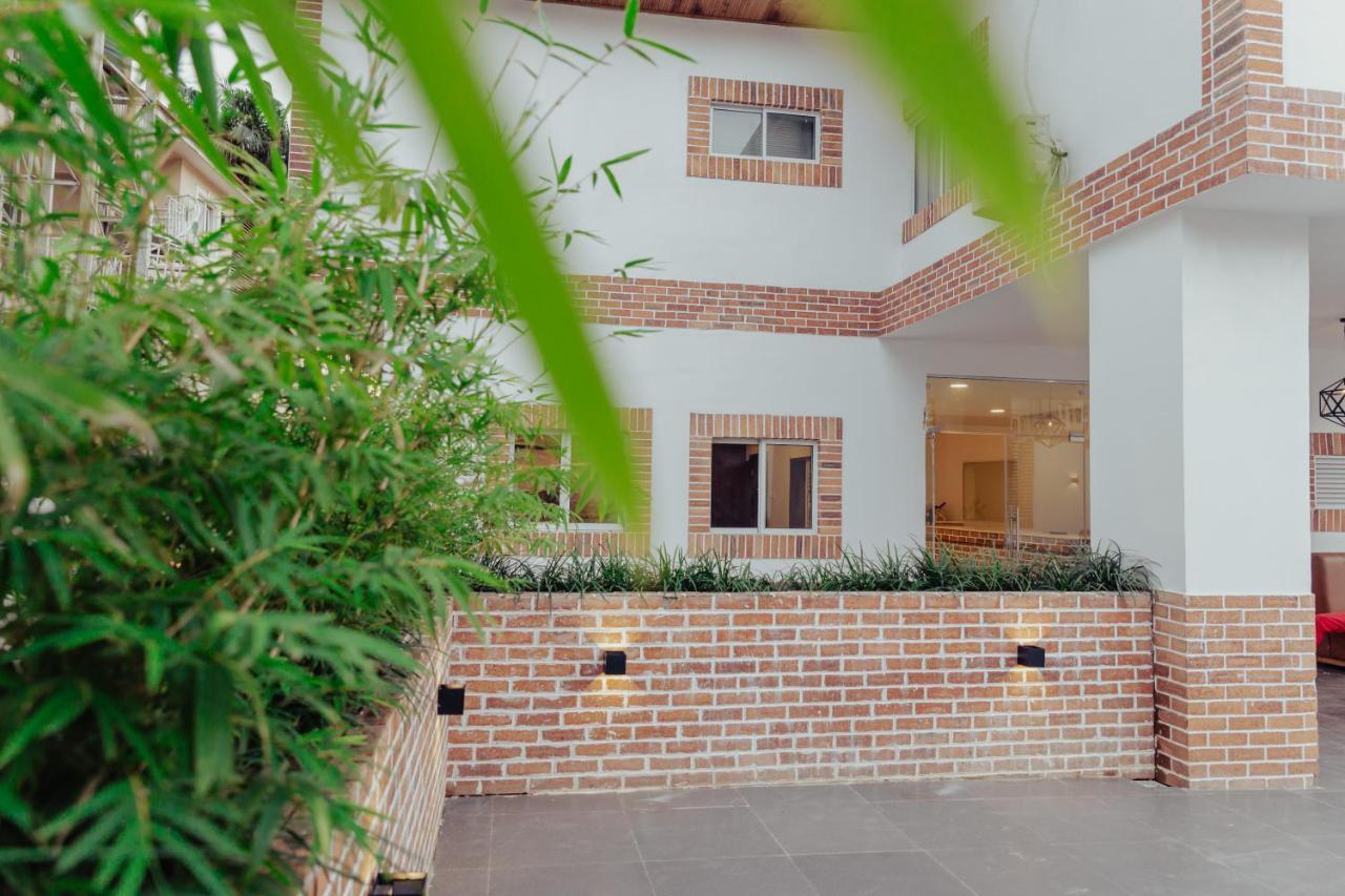 Sinclair Lake Chad Abuja Exteriör bild