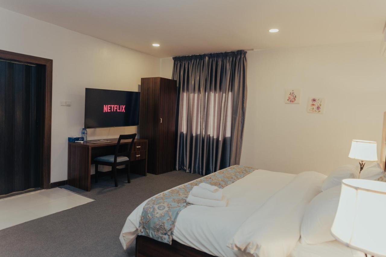 Sinclair Lake Chad Abuja Exteriör bild