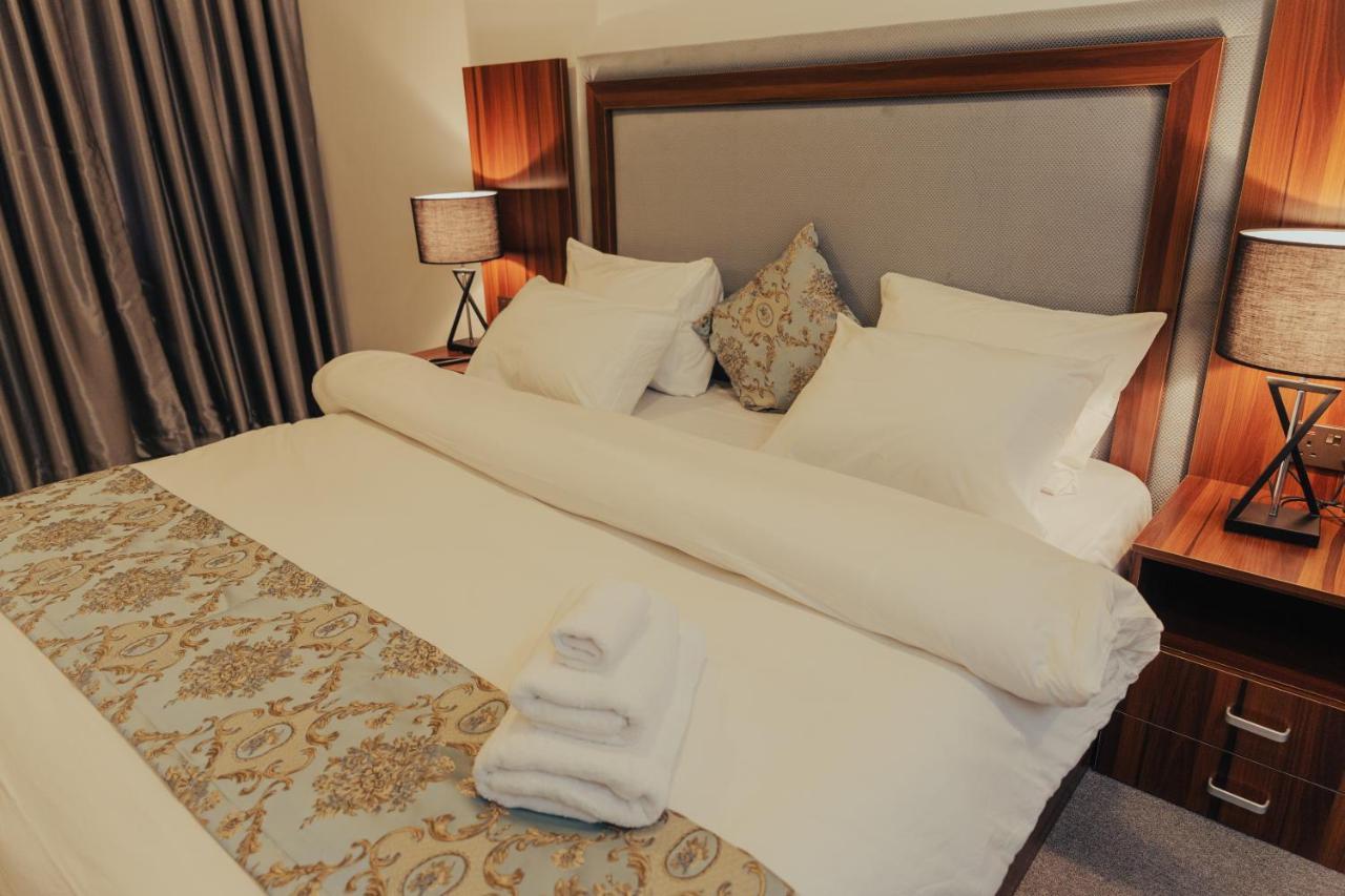 Sinclair Lake Chad Abuja Exteriör bild