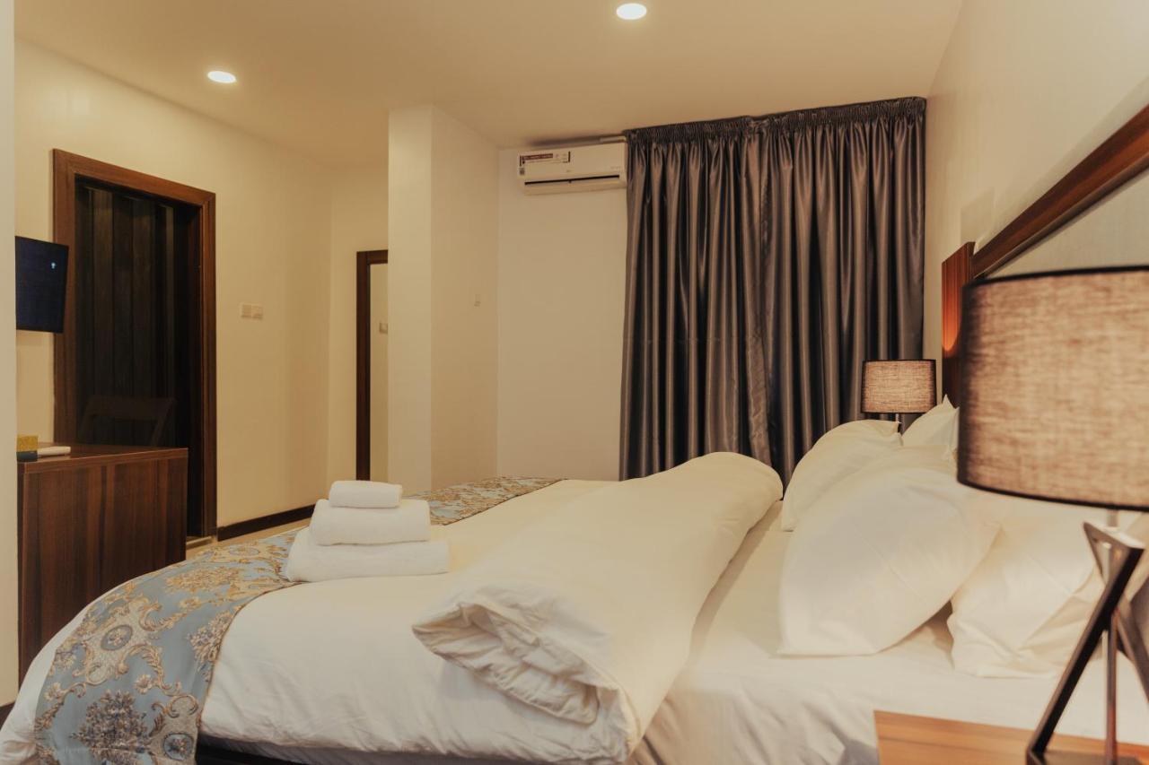 Sinclair Lake Chad Abuja Exteriör bild